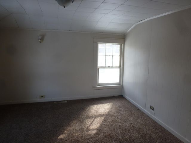 129 S Oakley Street, Saginaw, MI 48602