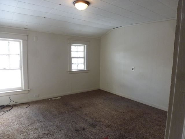 129 S Oakley Street, Saginaw, MI 48602