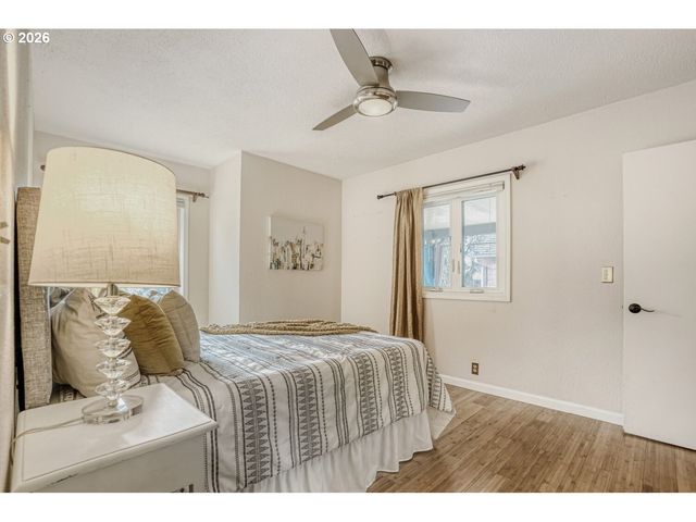 10709 Se 11TH Cir, Vancouver, WA 98664