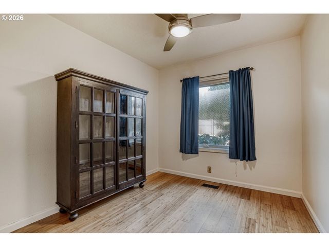 10709 Se 11TH Cir, Vancouver, WA 98664