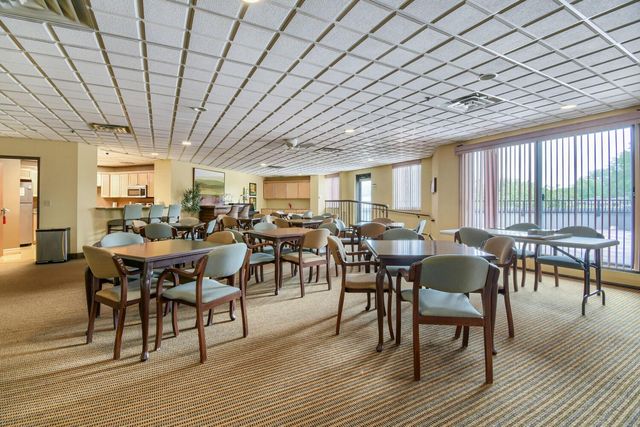 6500 Woodlake Drive 1003, Richfield, MN 55423