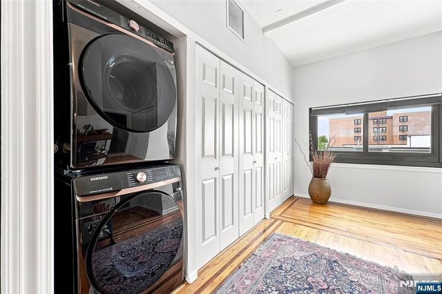530 Gregory Avenue CP5, Weehawken, NJ 07086