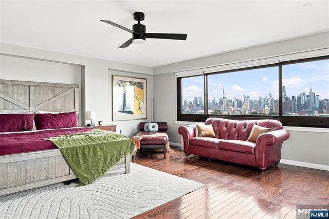 530 Gregory Avenue CP5, Weehawken, NJ 07086