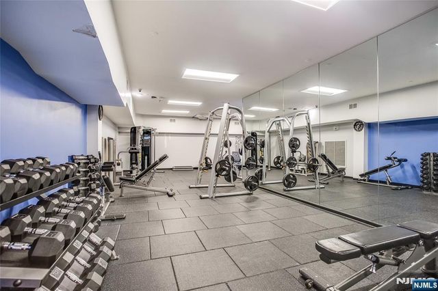 530 Gregory Avenue CP5, Weehawken, NJ 07086