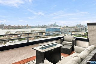 530 Gregory Avenue CP5, Weehawken, NJ 07086