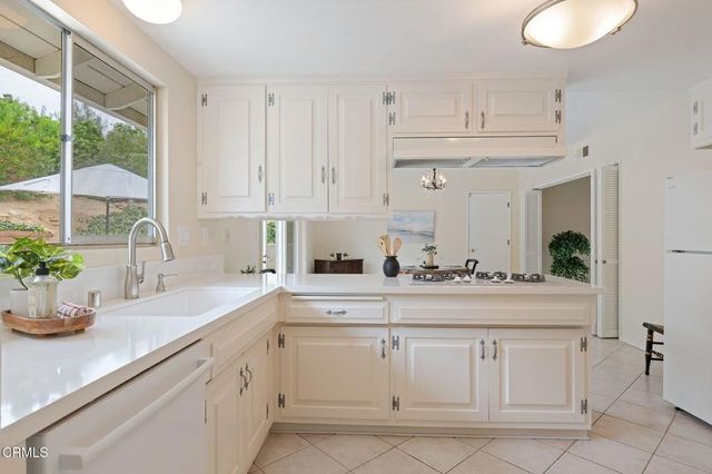 683 Colina Vista, Ventura, CA 93003