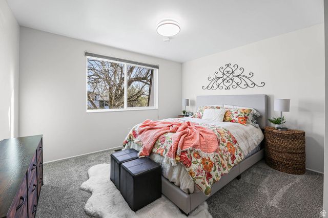 1105 E WEBSTER DR, Sandy, UT 84094