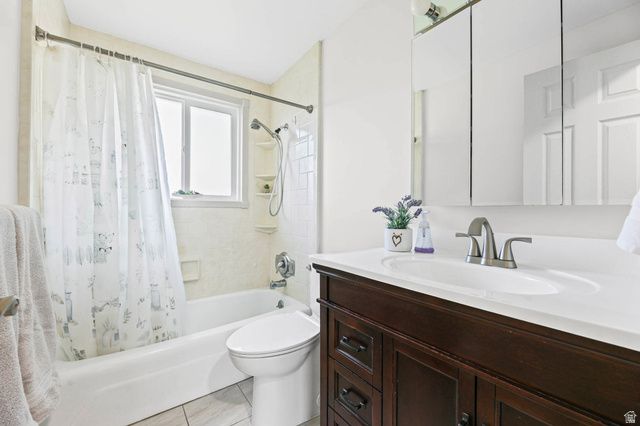 1105 E WEBSTER DR, Sandy, UT 84094