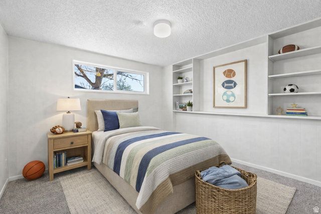 1105 E WEBSTER DR, Sandy, UT 84094