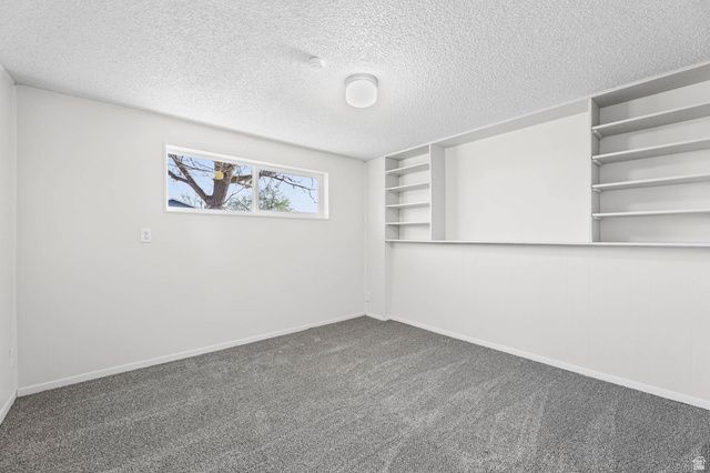 1105 E WEBSTER DR, Sandy, UT 84094