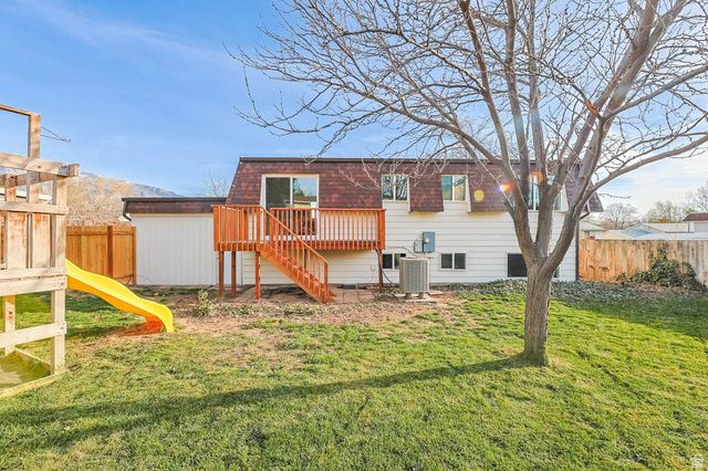 1105 E WEBSTER DR, Sandy, UT 84094