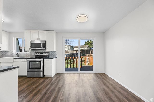 1105 E WEBSTER DR, Sandy, UT 84094