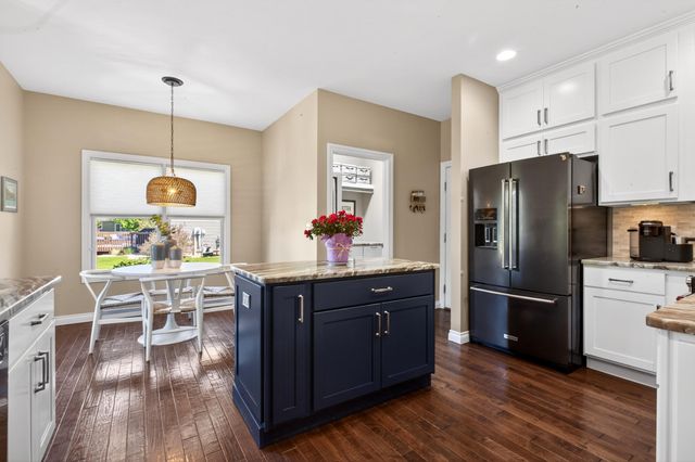 5796 Wacker Drive, Stevensville, MI 49127