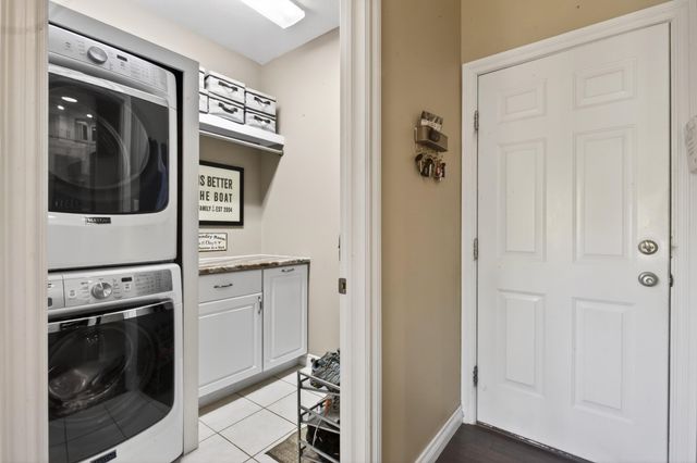 5796 Wacker Drive, Stevensville, MI 49127