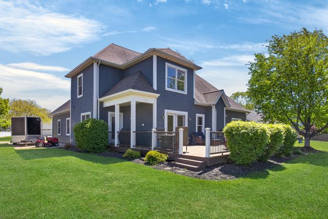 5796 Wacker Drive, Stevensville, MI 49127
