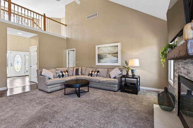 5796 Wacker Drive, Stevensville, MI 49127