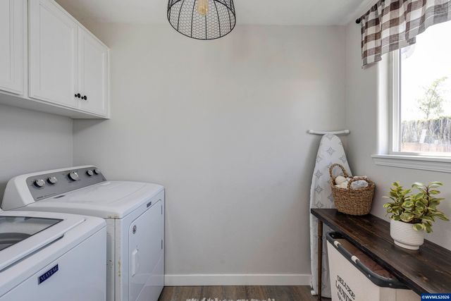 4602 Settlers Dr NE, Salem, OR 97305