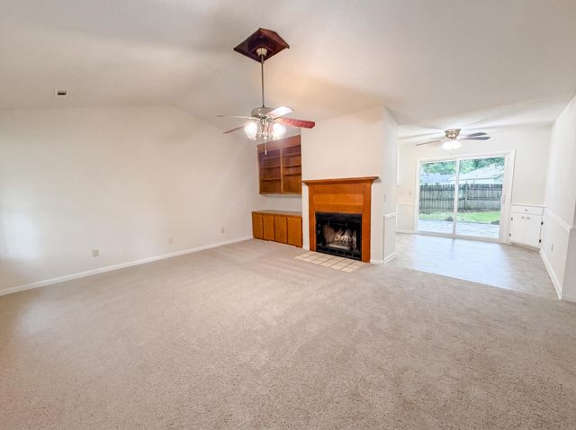 422 Allen Court, Ladson, SC 29456
