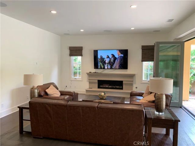 115 Candleglow, Irvine, CA 92602