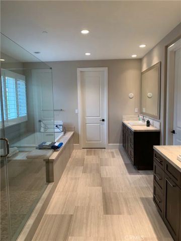 115 Candleglow, Irvine, CA 92602