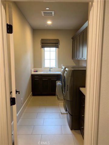 115 Candleglow, Irvine, CA 92602