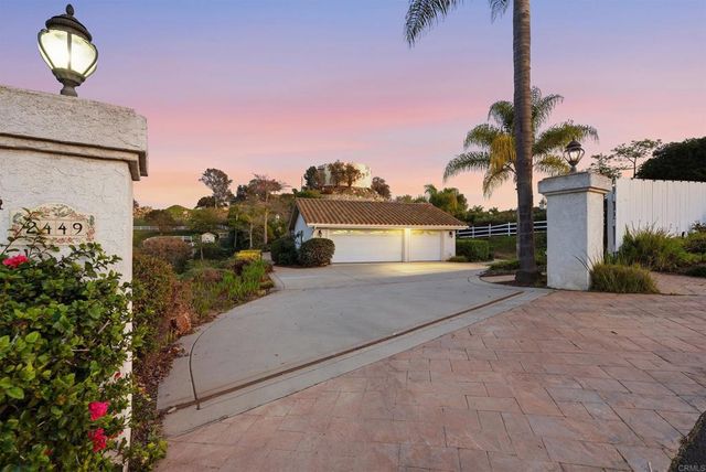 2449 Trails End, Fallbrook, CA 92028