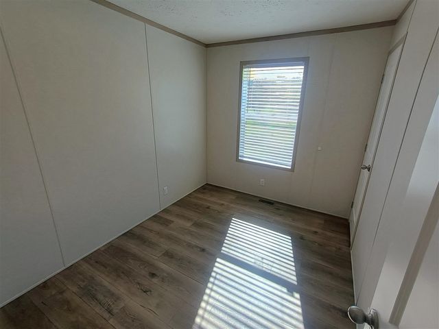 1206 Carl Court, Plainwell, MI 49080