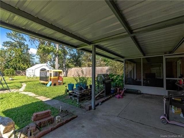 914 Holly Street, Lake Charles, LA 70601