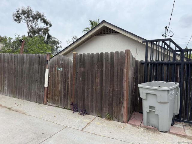 3669 Swift, San Diego, CA 92104