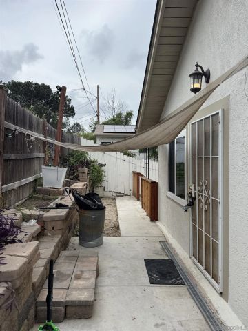 3669 Swift, San Diego, CA 92104