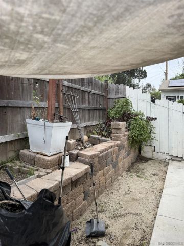 3669 Swift, San Diego, CA 92104