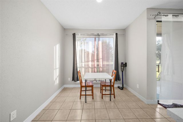 8257 Sands Point Drive 167, Houston, TX 77036