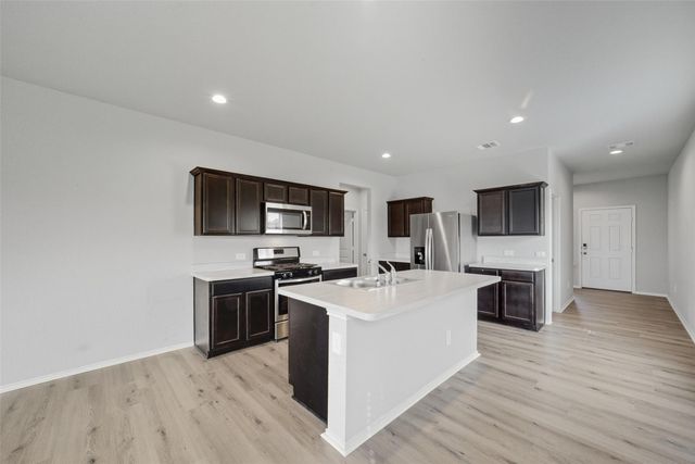 16524 Cascading Pines Ct, Conroe, TX 77302