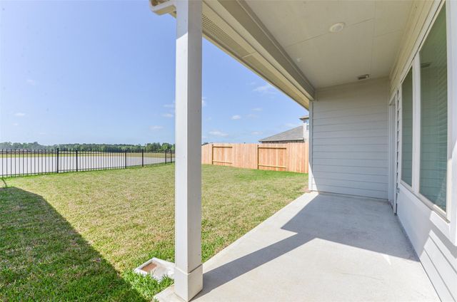 16524 Cascading Pines Ct, Conroe, TX 77302