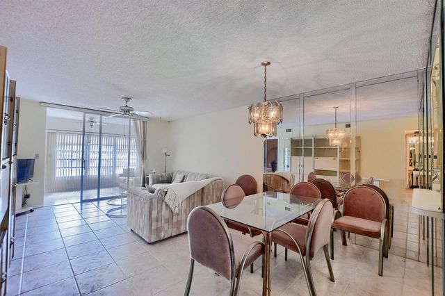 9244 Flynn Circle 4, Boca Raton, FL 33496