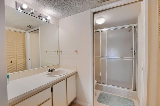 9244 Flynn Circle 4, Boca Raton, FL 33496