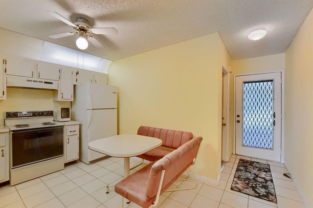 9244 Flynn Circle 4, Boca Raton, FL 33496