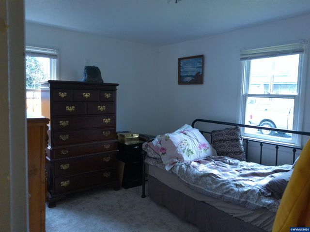 534 Birch St, Lyons, OR 97358