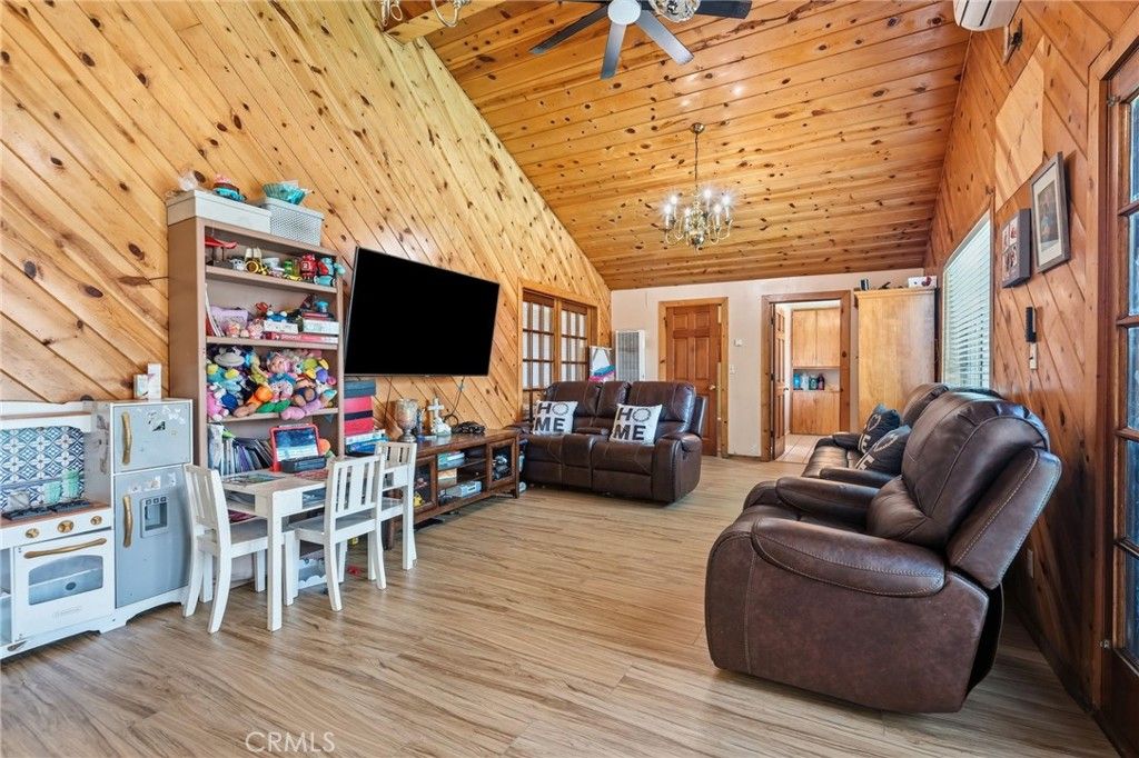 Image 20 of property listing at 8409 La Docena, Pico Rivera, CA 90660