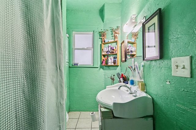 741 Griggs Street, Grand Rapids, MI 49503