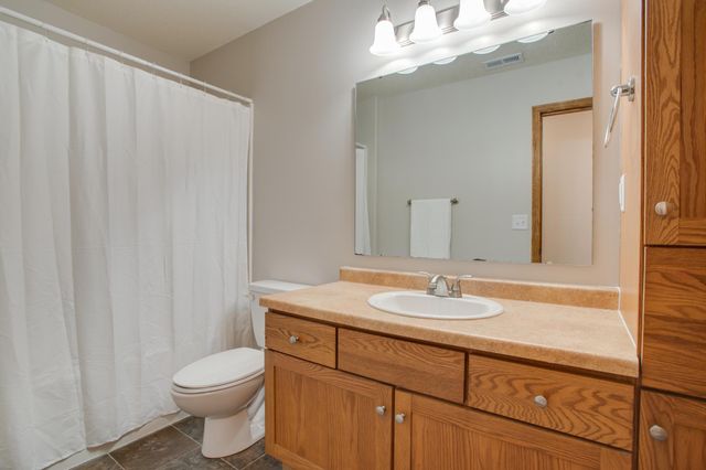 4743 Harvest Drive S, Fargo, ND 58104