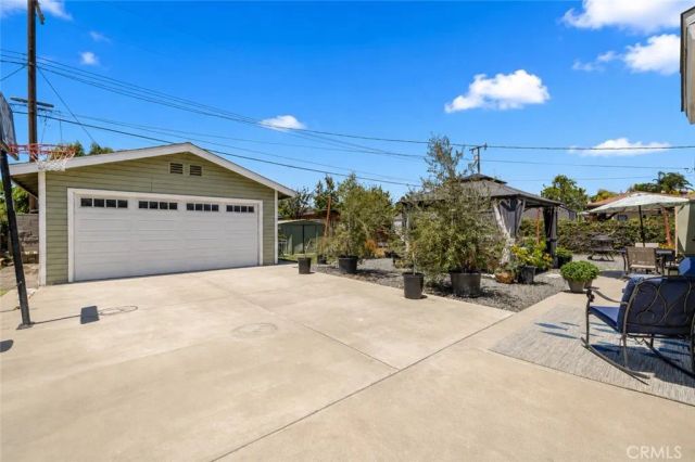 2135 Glenroy, Pomona, CA 91766