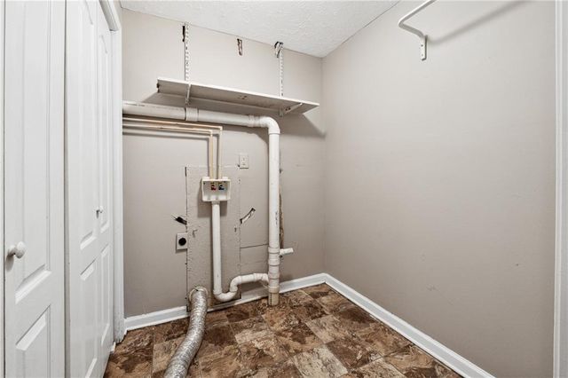 2684 Forest NE Way, Marietta, GA 30066