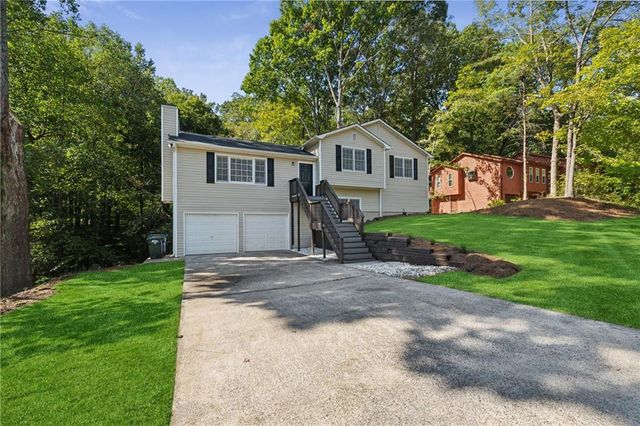 2684 Forest NE Way, Marietta, GA 30066