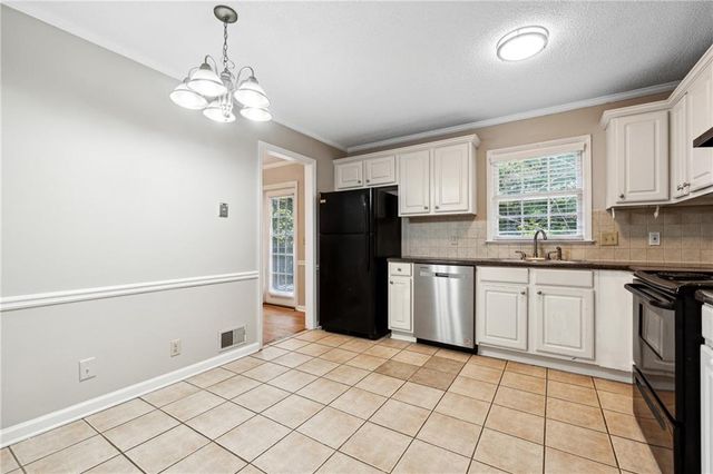 2684 Forest NE Way, Marietta, GA 30066