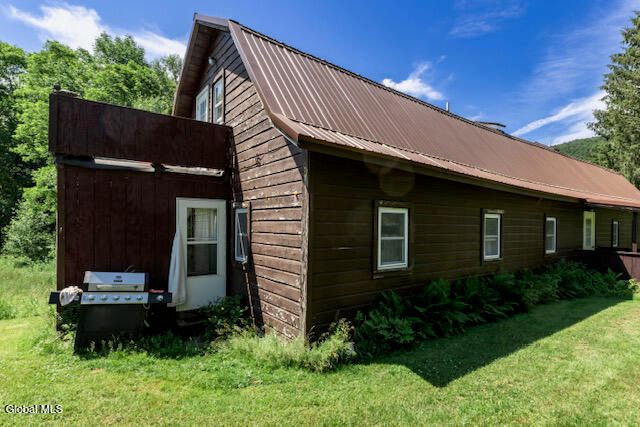 17564 State Route 22, Berlin, NY 12022