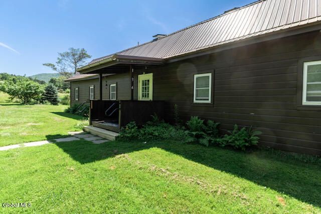 17564 State Route 22, Berlin, NY 12022