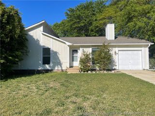 6804 Leeds Court, Fayetteville, NC 28304