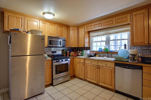 602 and 518 E Sevier St, Benton, AR 72015