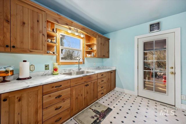 403 Filer Ave W, Twin Falls, ID 83301